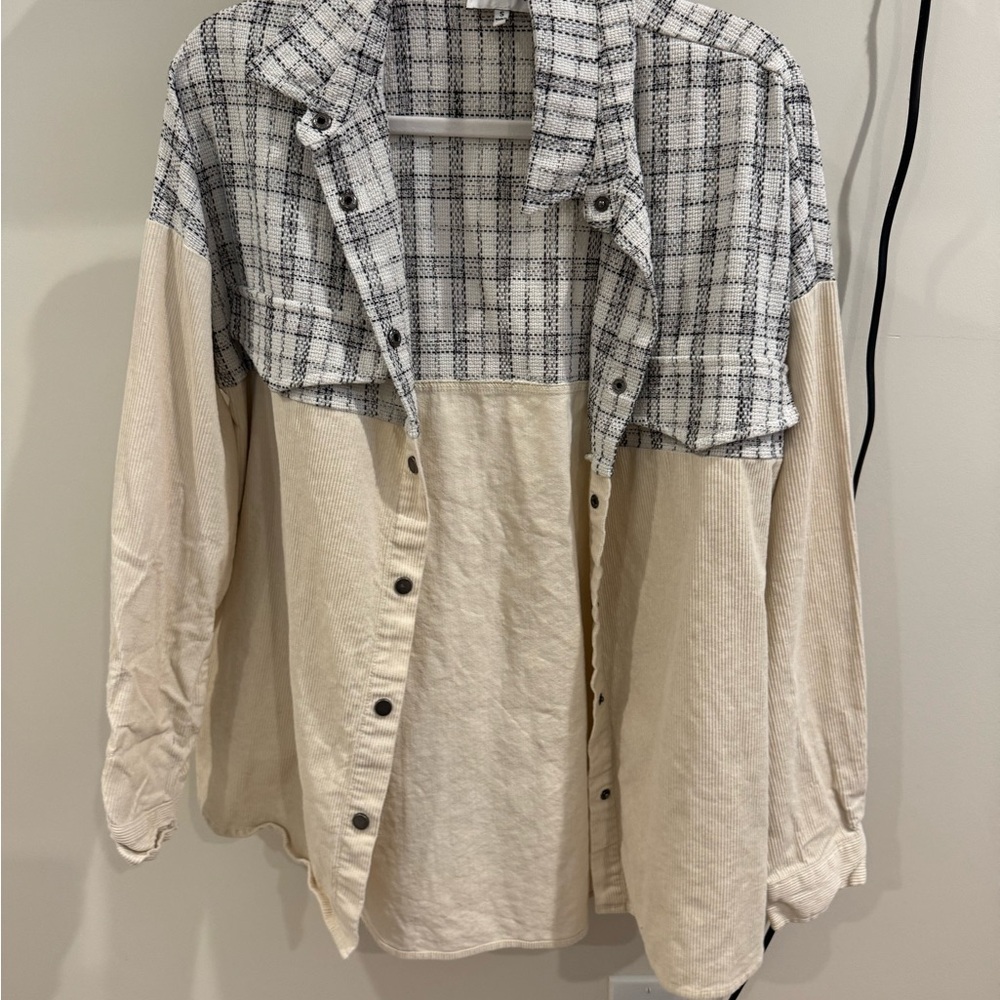 Women’s Two-Tone Beige & Black Plaid Button-Up Shirt
